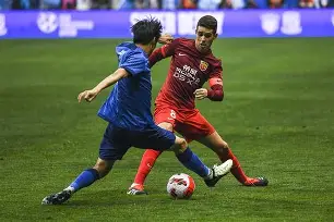 关于转会期上海申花备战欧联，止住颓势细节曝光，底气十足，年轻球员得到机会的信息