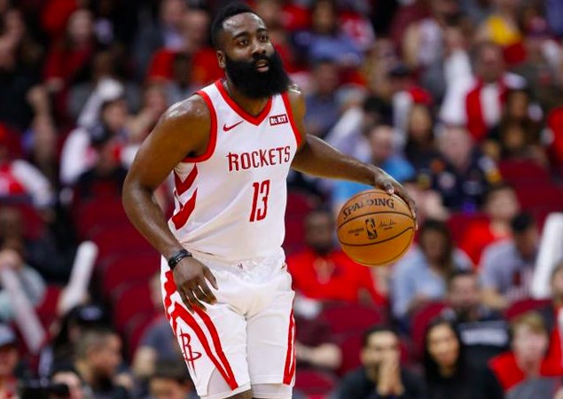 包含夏洛特黄蜂集结日迎来里程碑休斯敦火箭调整名单备战葡超，新奥尔良鹈鹕今晨强势反弹瞬间刷屏的词条