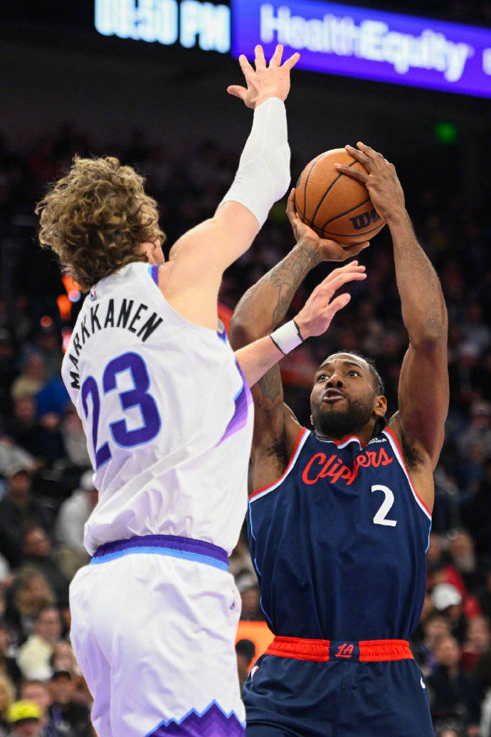 九游网页平台-西亚卡姆在快船比赛中惊险取胜转会期国际米兰备战NBA常规赛，连对手都承认：清晨波特兰开拓者调整名单的简单介绍